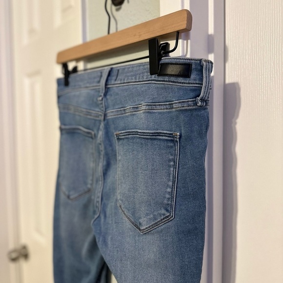 Abercrombie & Fitch Mid Rise Jean Leggings Size: 27 (4S) - Picture 4 of 6